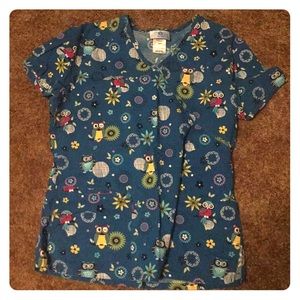 Blue owl and flower print scrub shirt